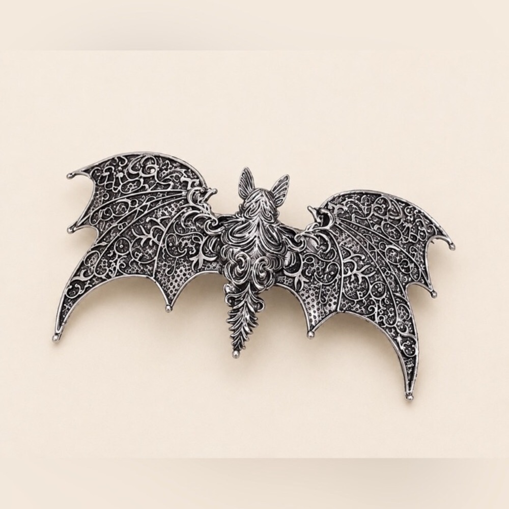 Gothic Silver Bat Hair Clip new